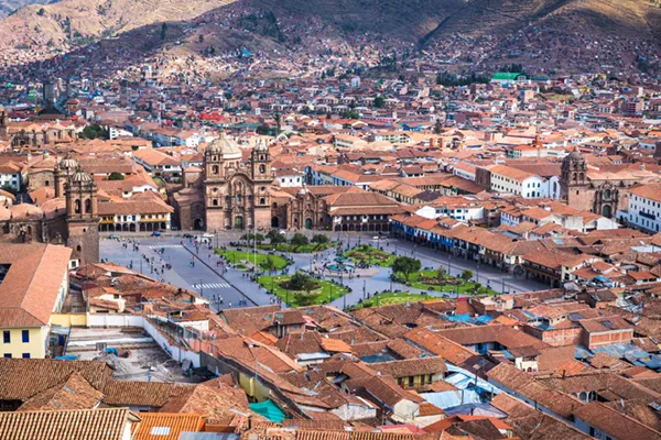 Historic Cusco Walking Tour exploring Inca architecture