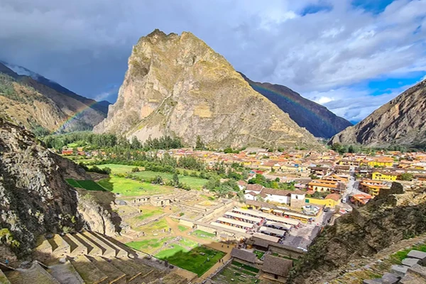 Ollantaytambo ruins on the Classic Sacred Valley Tour