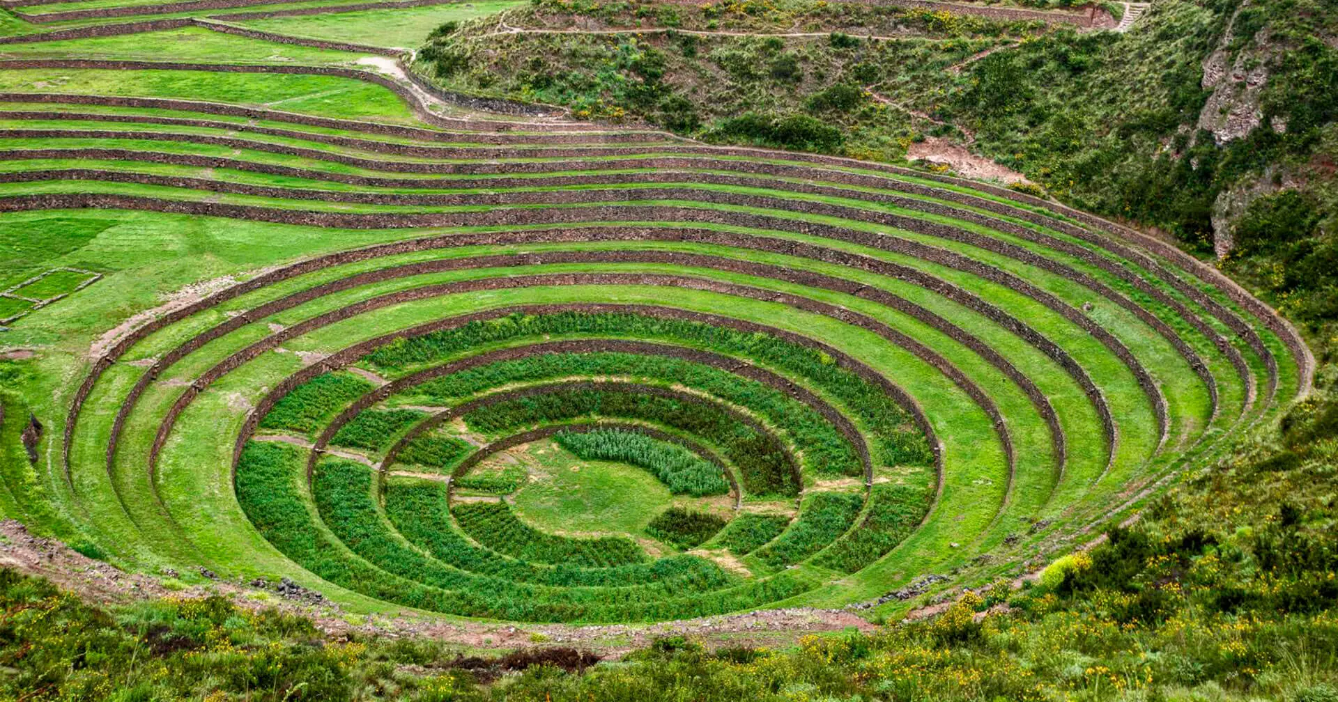 Ollantaytambo ruins on the Classic Sacred Valley Tour